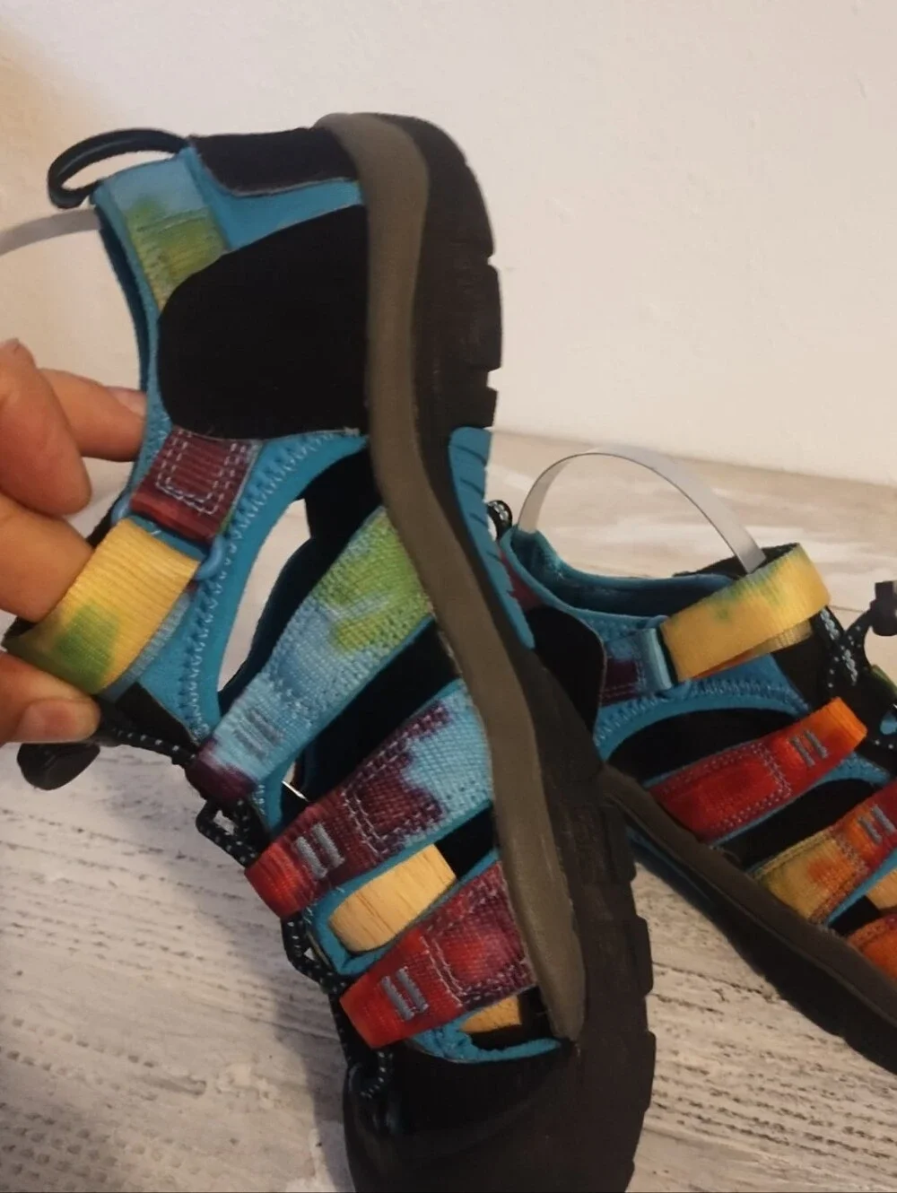 KEEN kids Newport H2 Sports Sandals Rainbow Tie-Dye Water Shoes Youth U.S.A Size